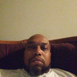 Meet your Posher, Kenneth